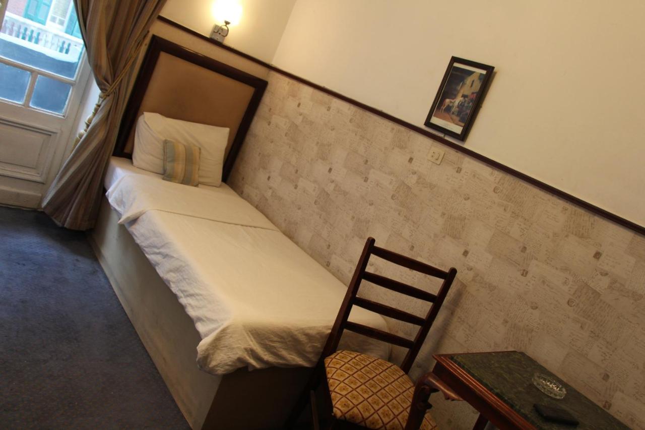 Philip House Hotel Alessandria Esterno foto